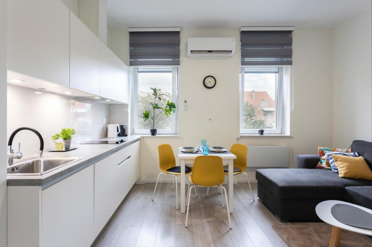 Bright And Modern Apartments In City Center Zagreb Buitenkant foto
