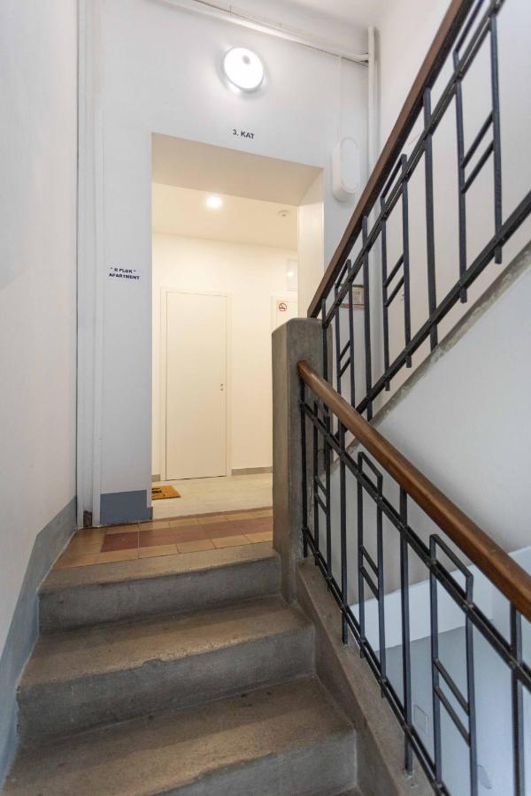 Bright And Modern Apartments In City Center Zagreb Buitenkant foto