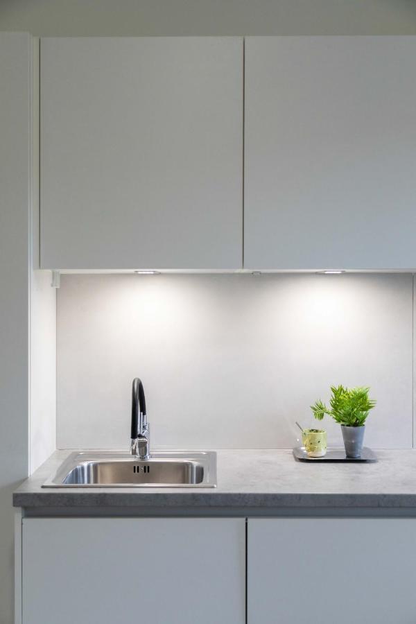 Bright And Modern Apartments In City Center Zagreb Buitenkant foto