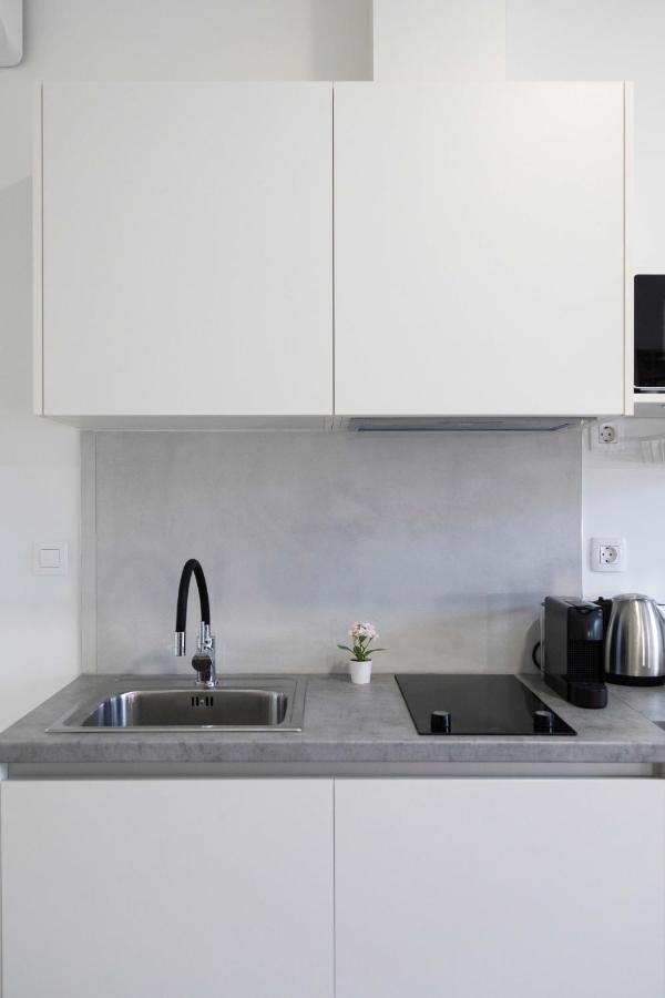 Bright And Modern Apartments In City Center Zagreb Buitenkant foto