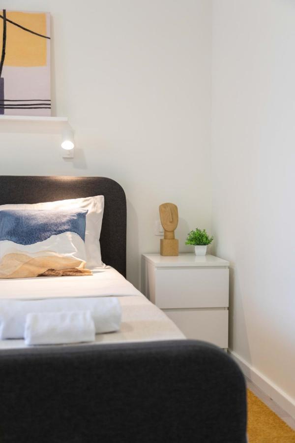 Bright And Modern Apartments In City Center Zagreb Buitenkant foto