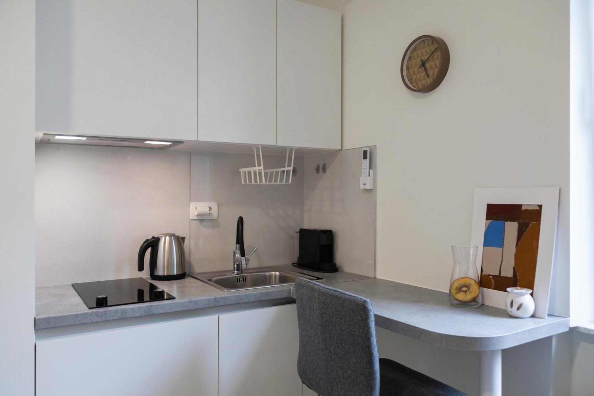 Bright And Modern Apartments In City Center Zagreb Buitenkant foto