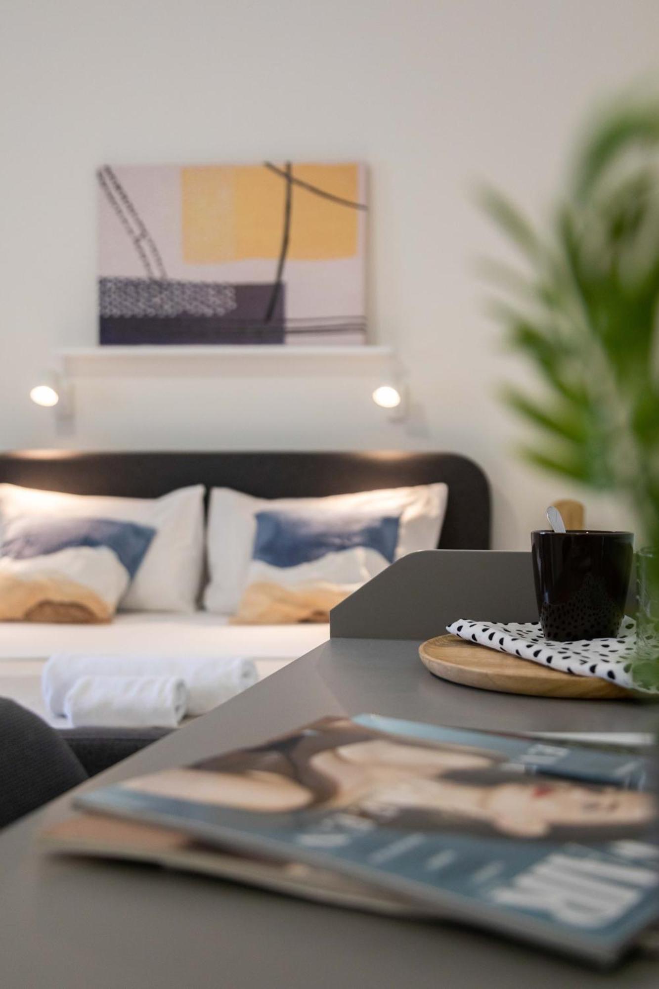 Bright And Modern Apartments In City Center Zagreb Buitenkant foto